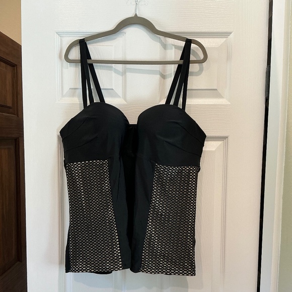 Lane Bryant bathing suit top 44C - Picture 1 of 5